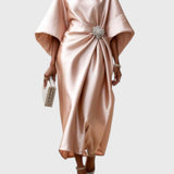 שמלת סאטן מנצנצת של שירה