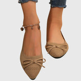 נעליים שטוחות של הילה עם סריג פפיון