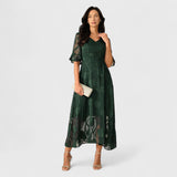 שמלת מקסי תחרה עם קפלים ונצנצים