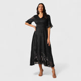 שמלת מקסי תחרה עם קפלים ונצנצים