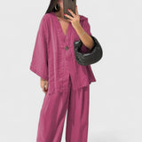 סט שני חלקים עם צווארון וי של ליאור