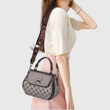 תיק כתף ליה צ'ארם