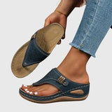 סנדלי לירון