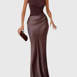 שמלת מקסי עם כתף אחת של גל