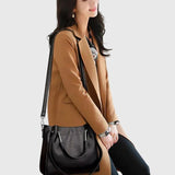 תיק כתף קלאסי של טל