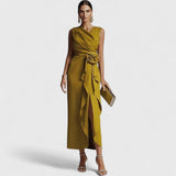 שמלת מידי סאטן של אינבר