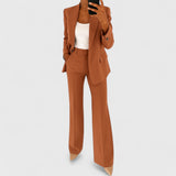 חליפת שני חלקים צמודה של ליאת