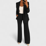 חליפת שני חלקים צמודה של ליאת