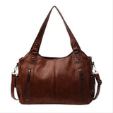 תיק עור של טל