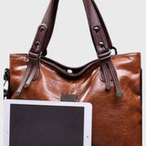 תיק קלאסי של Orly Charm