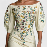 שמלה אלגנטית של שירה