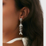 עגילי תליון דג שירה