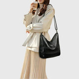 תיק כתף מיכל כיס