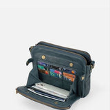 תיק עור איכותי של שירה