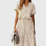 שמלת קיץ נוחה של אביב