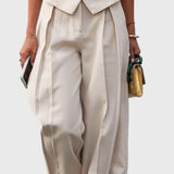 מכנסי קפלים רחבים של יעל