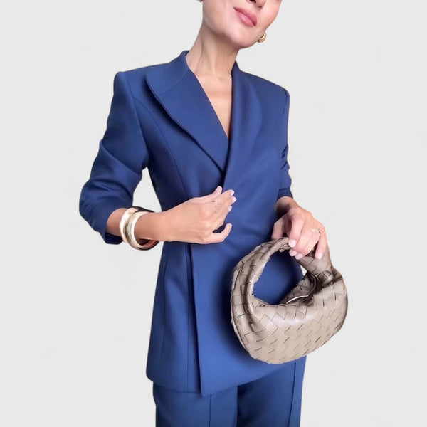 בלייזר נועה שיק