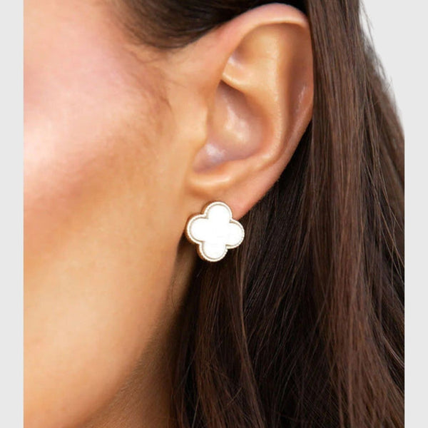 עגילי זהב של ליאת תלתן