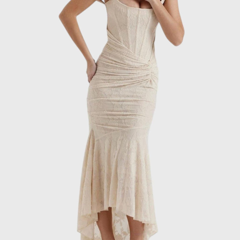 שמלת פרחונית כחולה של רומי