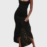 שמלת פרחונית כחולה של רומי