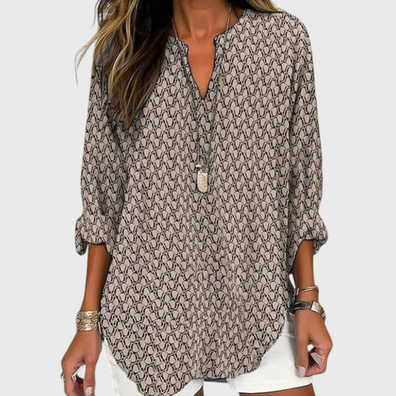 חולצה של אביגיל מהודרת