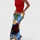 חצאית עם דוגמה גיאומטרית מופשטת