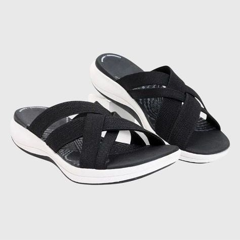 סנדלי קיץ אלסטיים קלועים של אביב