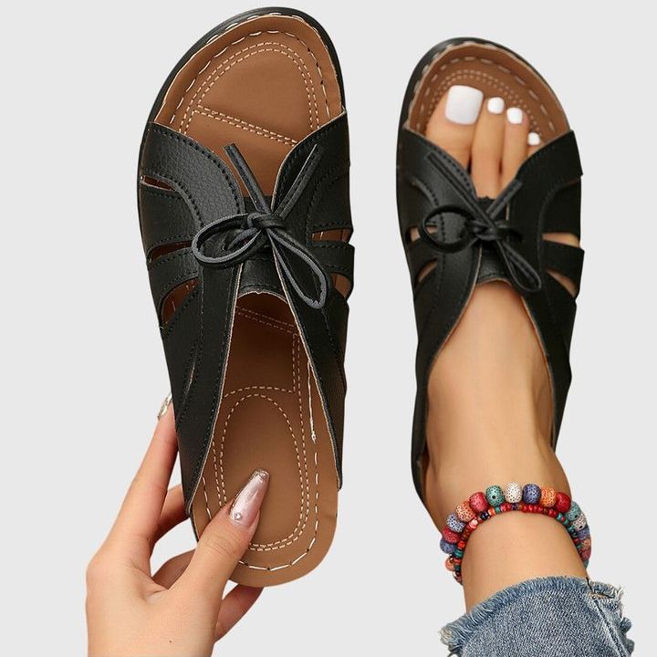 סנדלי לירון