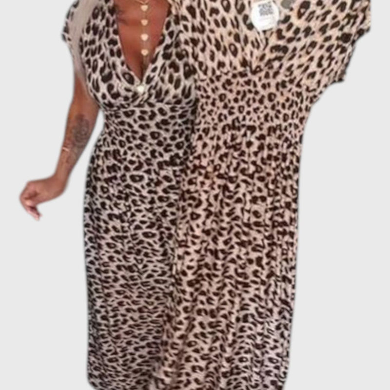 שמלת נמר אלגנטית עם צווארון וי