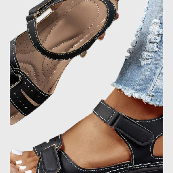 סנדלי רבקה אורתו אומן