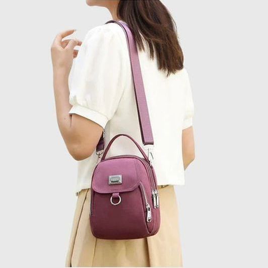 תיק רב-כיסי מסוגנן של Hila