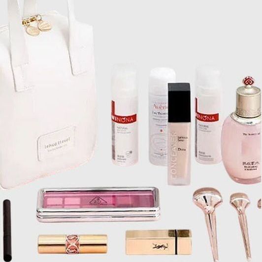 תיק איפור רבקה אלור