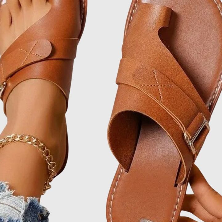 סנדלי רונית