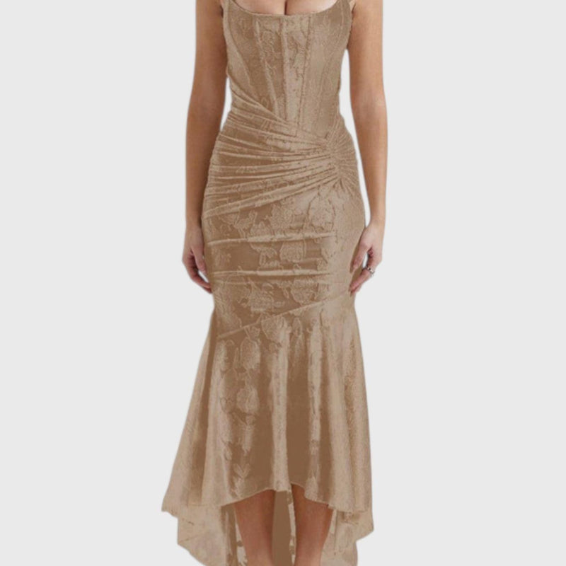 שמלת פרחונית כחולה של רומי