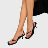 סנדלי עקב אלגנט של דנה