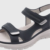 סנדלים של נגה