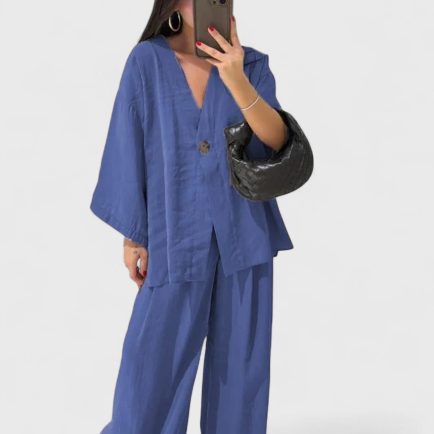 סט שני חלקים עם צווארון וי של ליאור