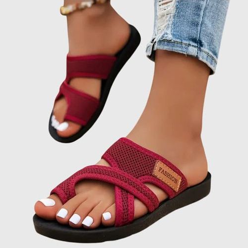 סנדלים מוגבהים במיוחד של Noa