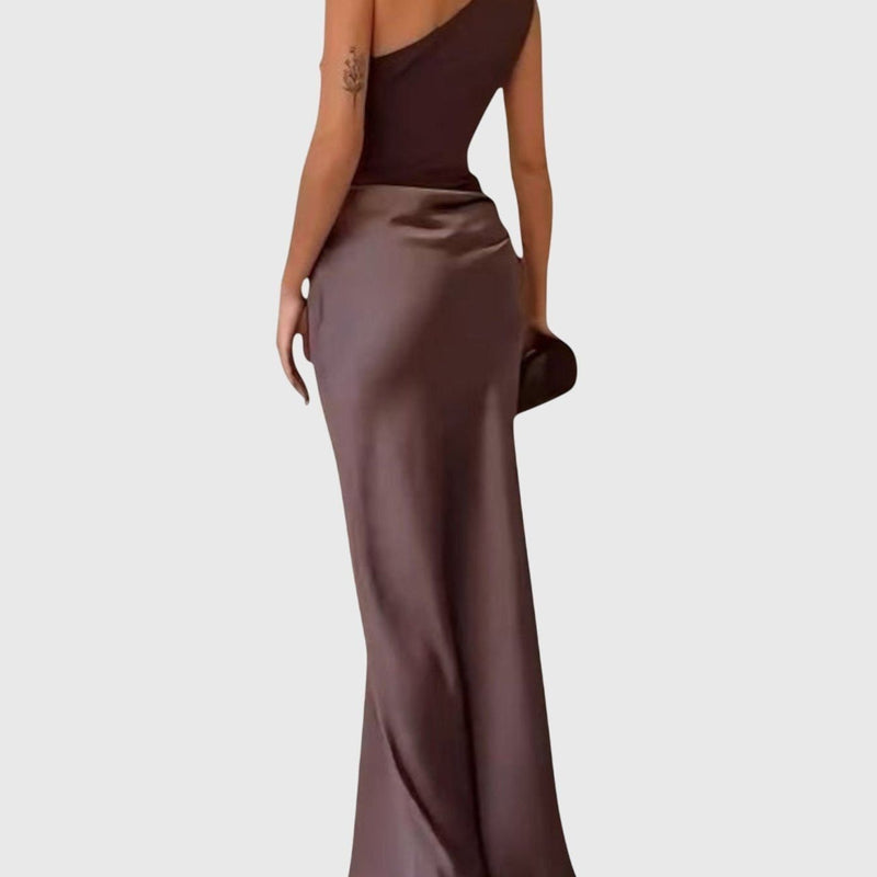 שמלת מקסי עם כתף אחת של גל