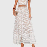 חצאית תחרה של אביב פאלם