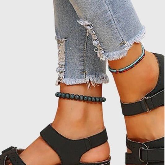 סנדלים של נגה