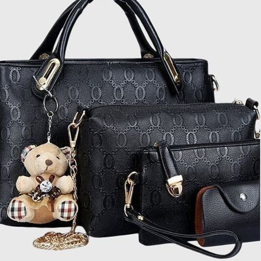 סט תיקים של יעל פיס