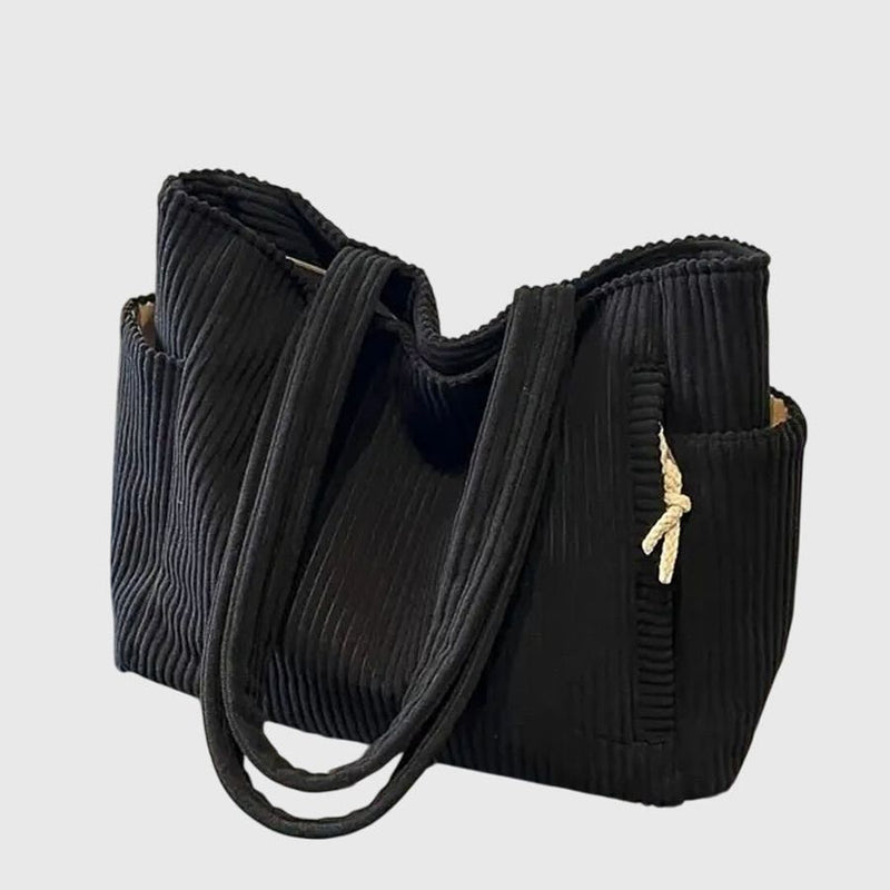 מאיה עם פירוט חוט