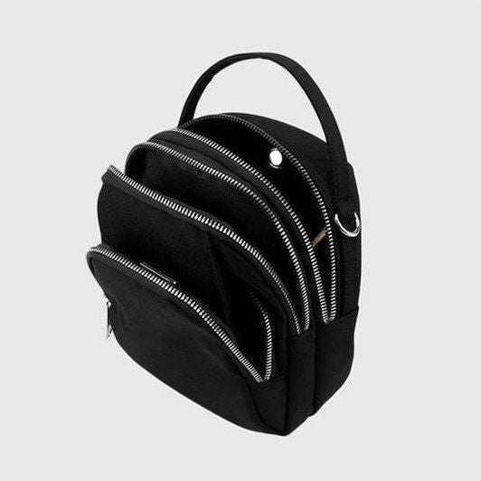 תיק רב-כיסי מסוגנן של Hila