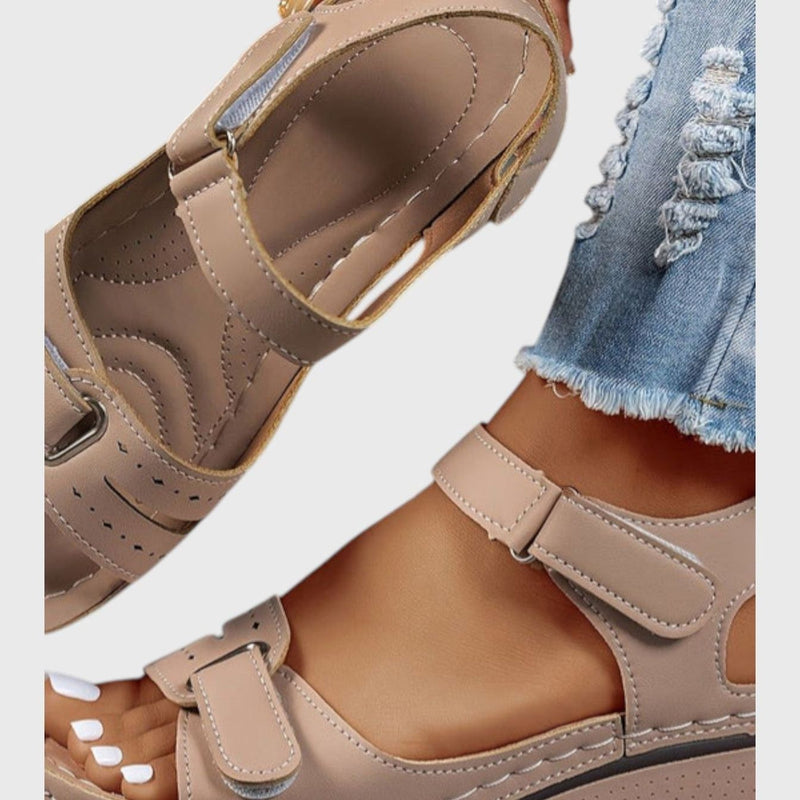 סנדלי רבקה אורתו אומן