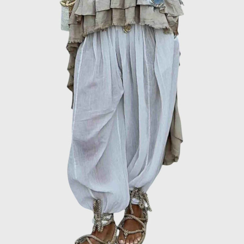 מכנסי שכבות ללא כתפיות של סופיה