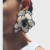 עגילי פרחים צבעוניים של יארה