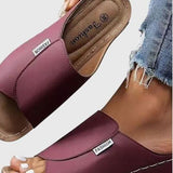 סנדלים של יעל