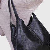 תיק עור וינטג' של רבקה