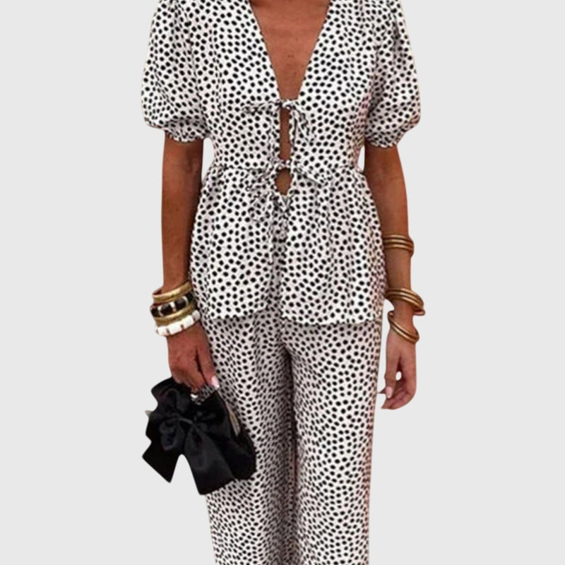 מכנסיים פרחוניים רחבים של ליאור